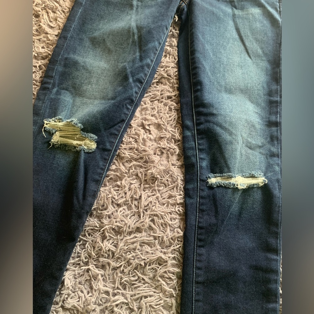 Distress Jean - Picture 6 of 8